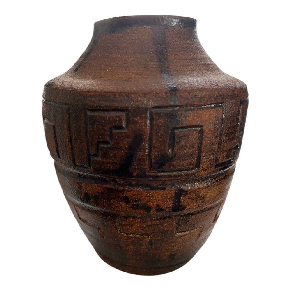 Signed Studio Pottery Vase TOMARIS 1996 Hand Thrown Brown Geometric Stoneware
